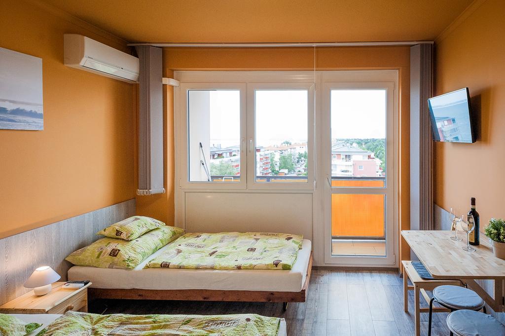 Milan Apartmanok Siofok Bagian luar foto