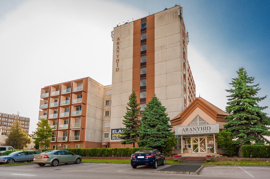 Milan Apartmanok Siofok Bagian luar foto